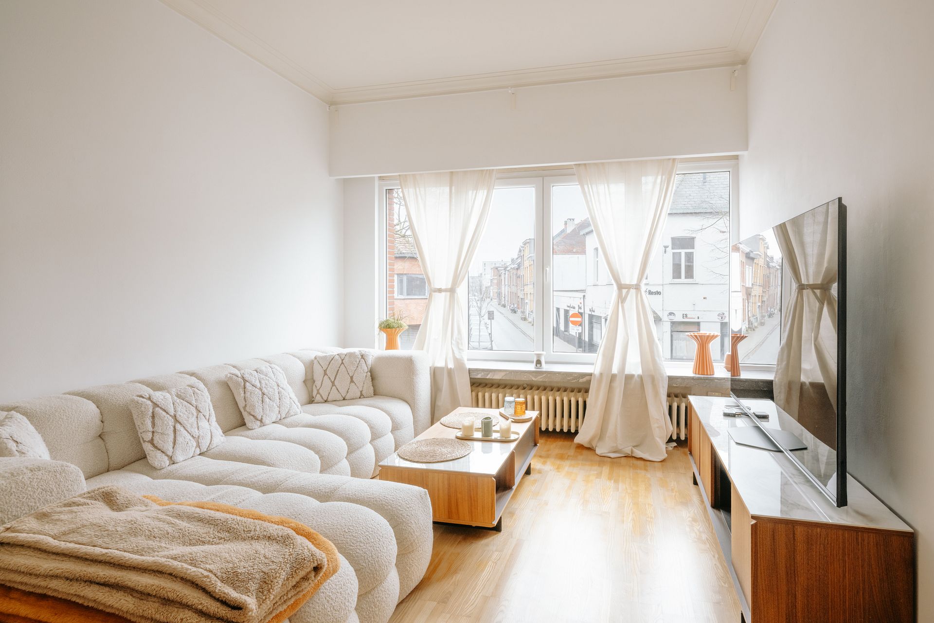 Verzorgd 2-slaapkamerappartement nabij De Bist! - foto 5