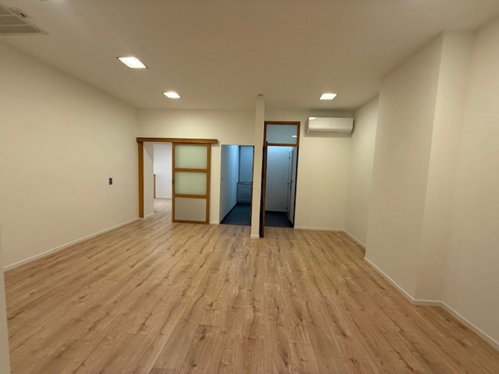 Commercial à vendre à Anvers - photo 2