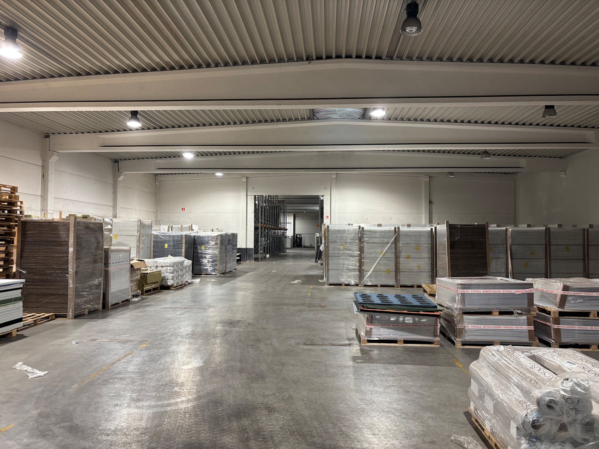 Loods met kantoor te huur nabij afrit E403 Roeselare - foto 3