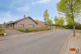 In een rustige en aangename woonbuurt in Eernegem, in een doolopende straat, vindt u deze charmante bungalow met een bewoonbare oppervlakte van...