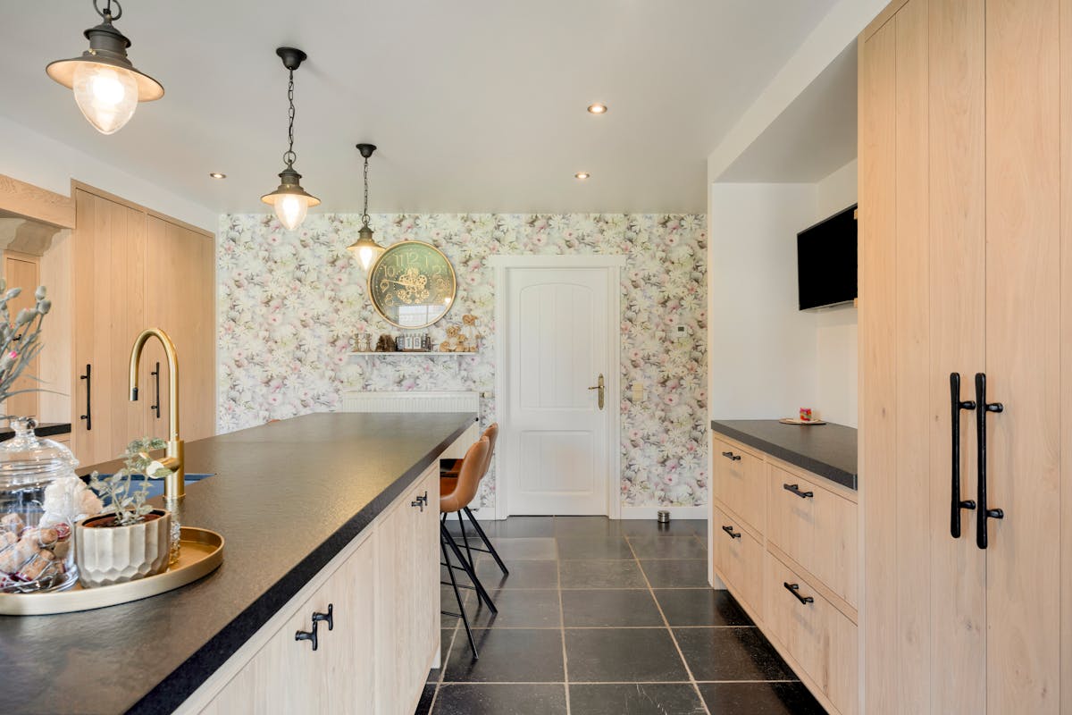 Alleenstaand huis op toplocatie te Izegem - foto 4