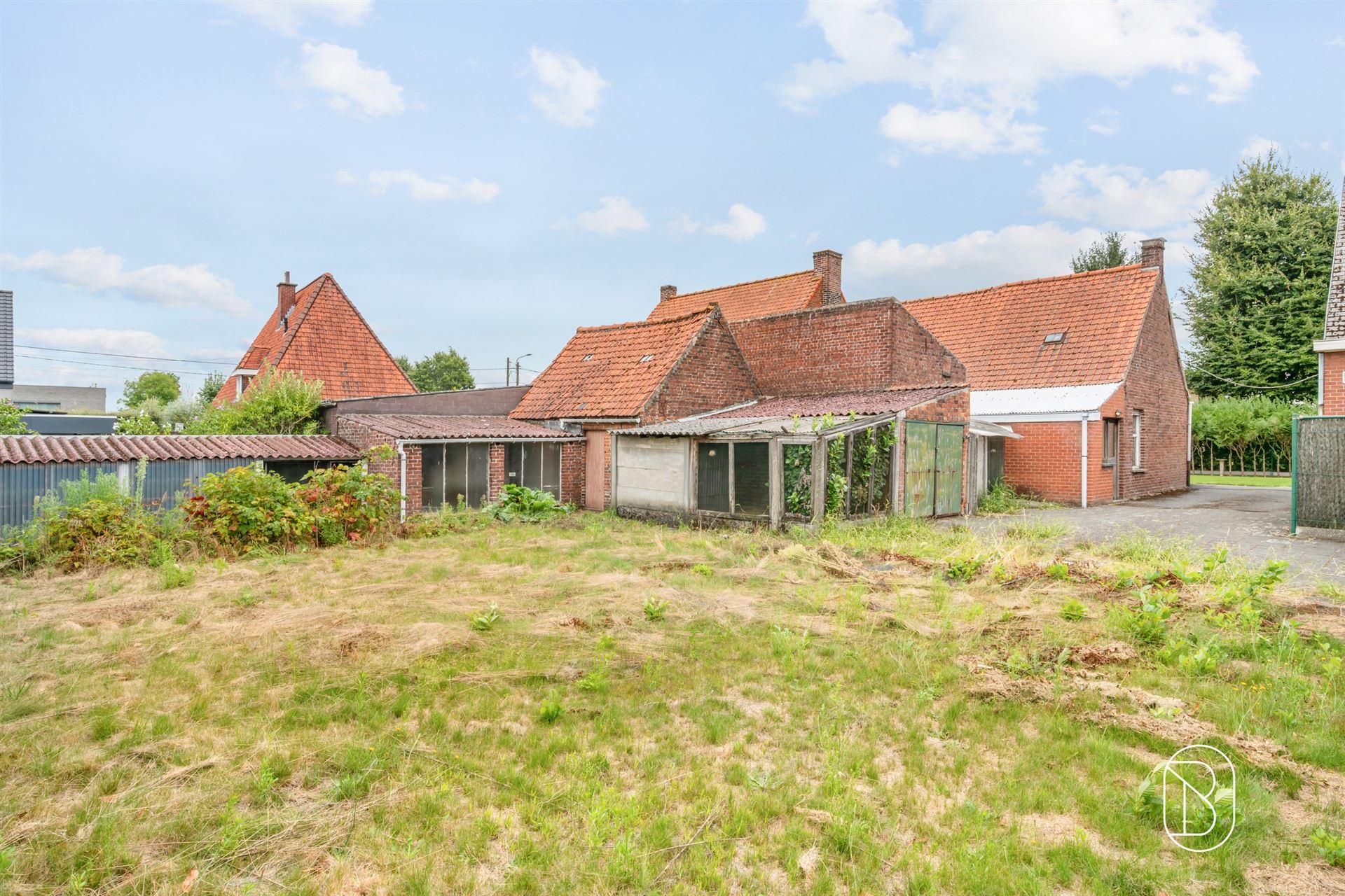 Te renoveren woning met leuke tuin - foto 4