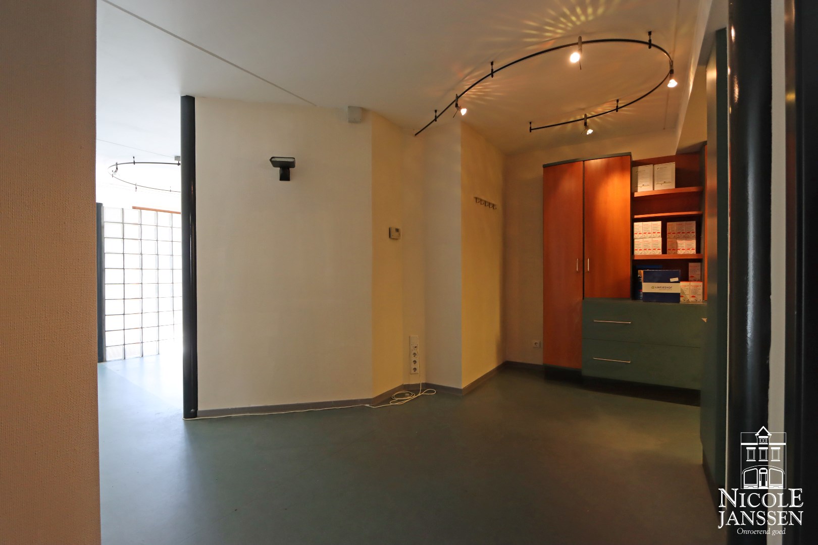 Verzorgd gelijkvloers handelspand - foto 4