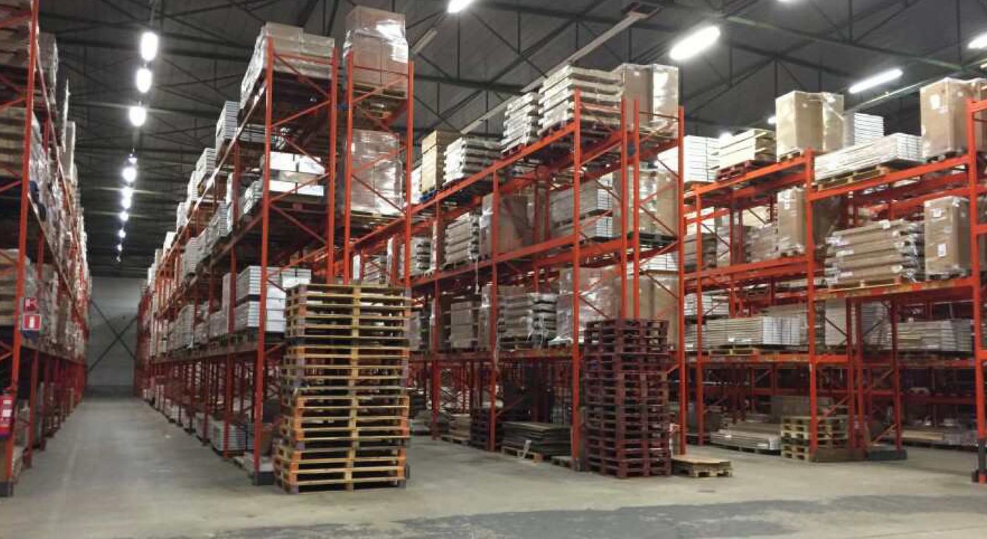 2,896 m² logistics warehouse close to E42/E19 - photo 3