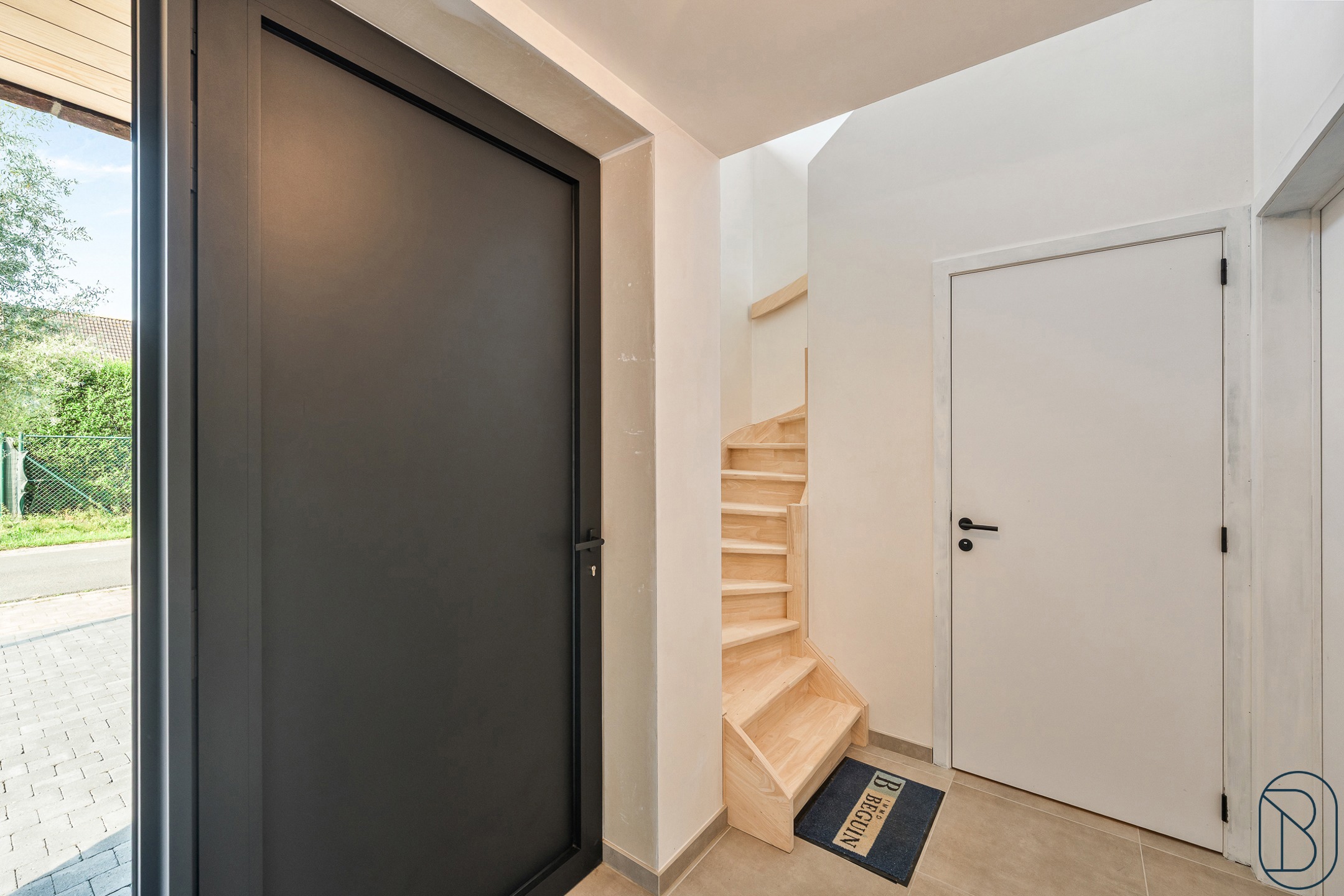 Kwalitatieve moderne ruime nieuwbouwwoning HOB met 3 SLK! - foto 4