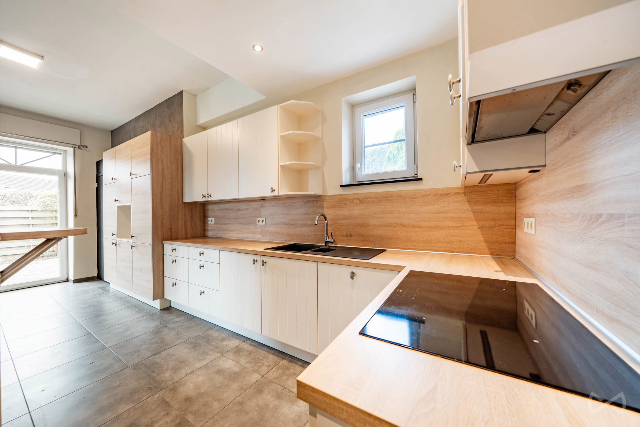 We Invest Hesbaye biedt … 0499/19.25.45 - foto 4