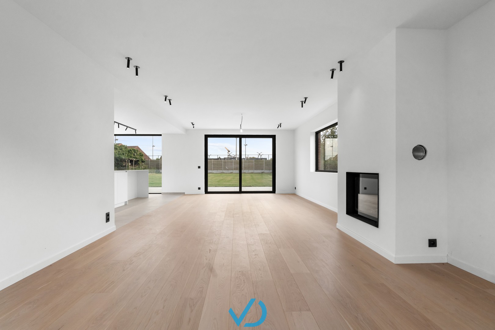 Luxueuze villa met 4 slaapkamers op een prachtig perceel nabij het centrum van Ieper! - foto 5