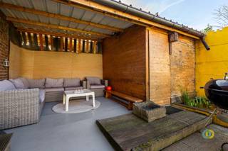 Quietly located house with character on the border of Grimbergen and Vilvoorde, in a pleasant residential area with easy connections to...