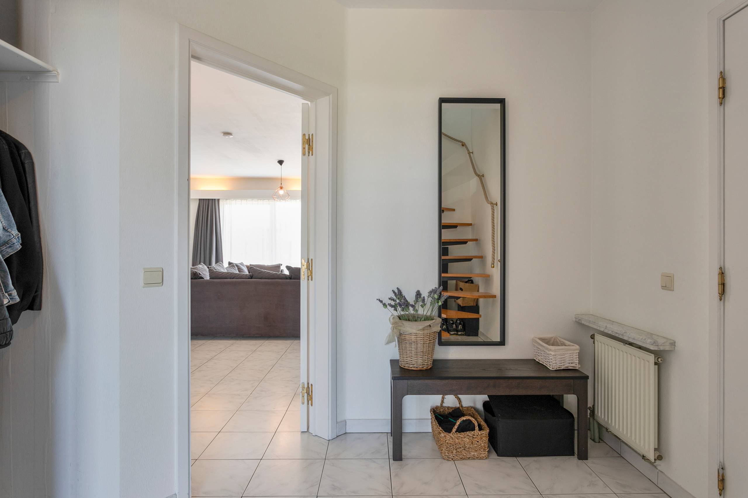 Ruime duplex met 1 slpk en garagebox te huur in Boom - foto 5