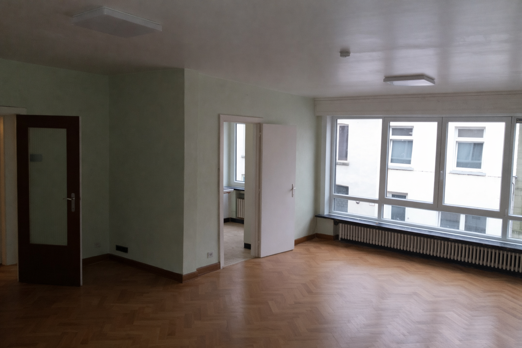 Ruim appartement met garage in Menen! - foto 2