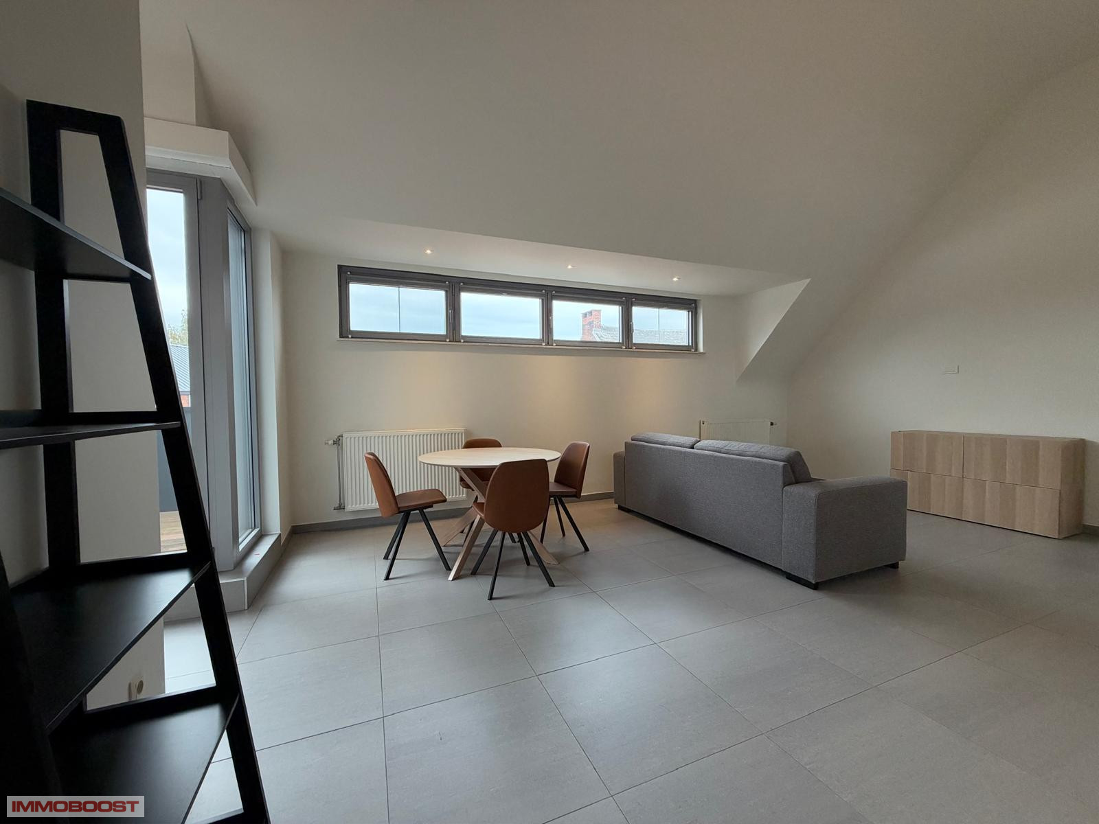 Recent appartement in het centrum van Kruibeke. - foto 4
