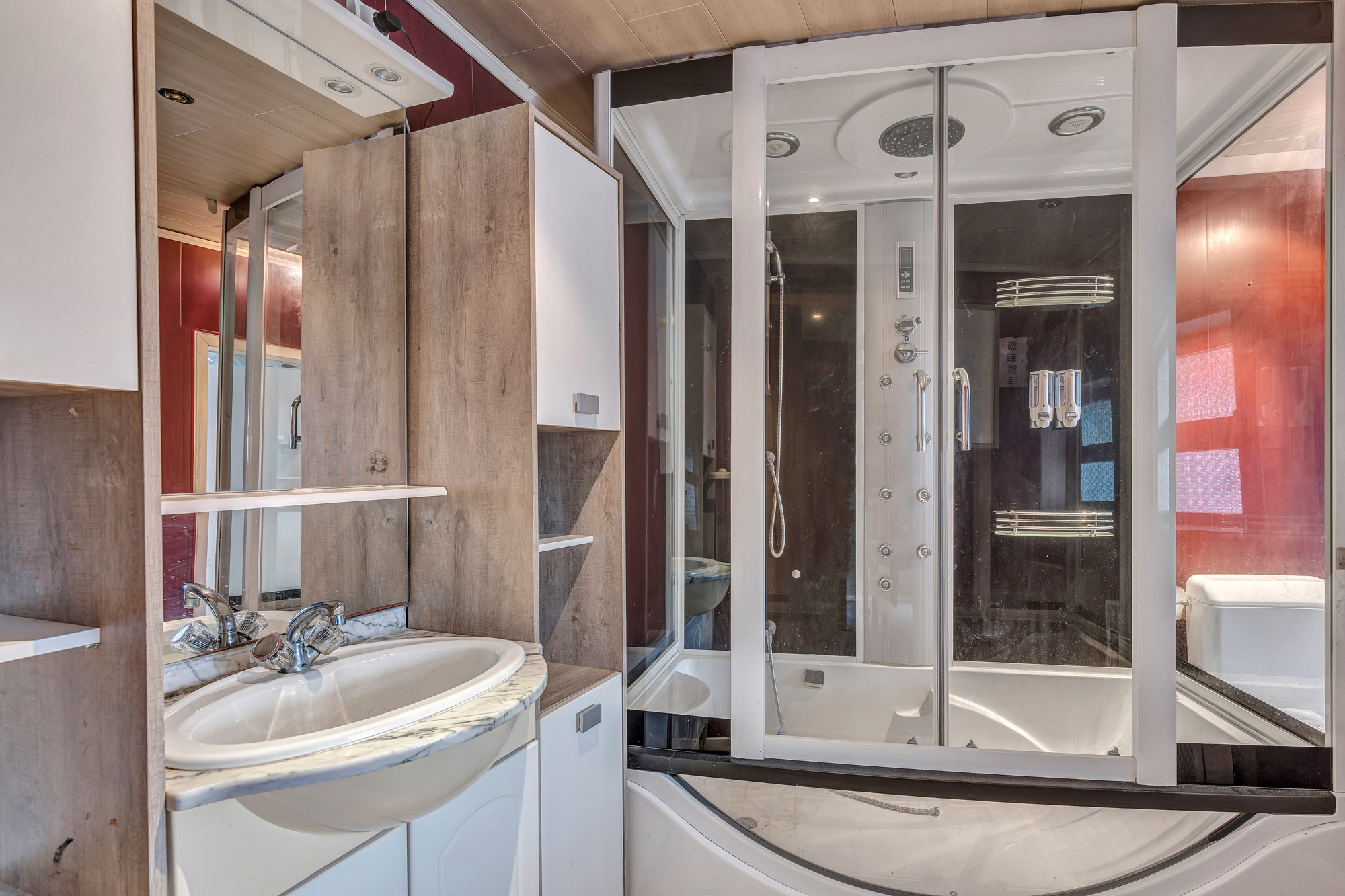 Te renoveren woning op toplocatie in Lede - foto 5