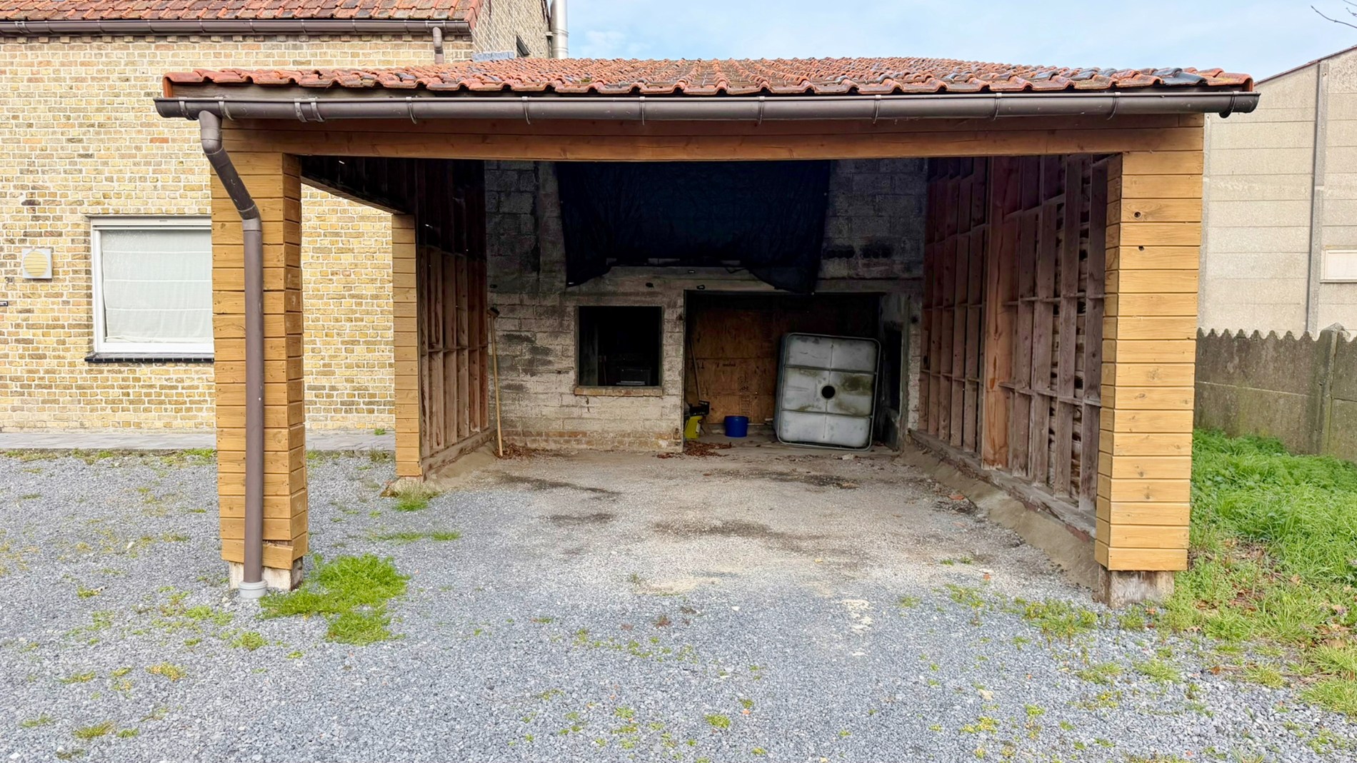 Instapklare woning op ruim perceel (880 m²) met prachtig landelijk uitzicht in Merkem - foto 3