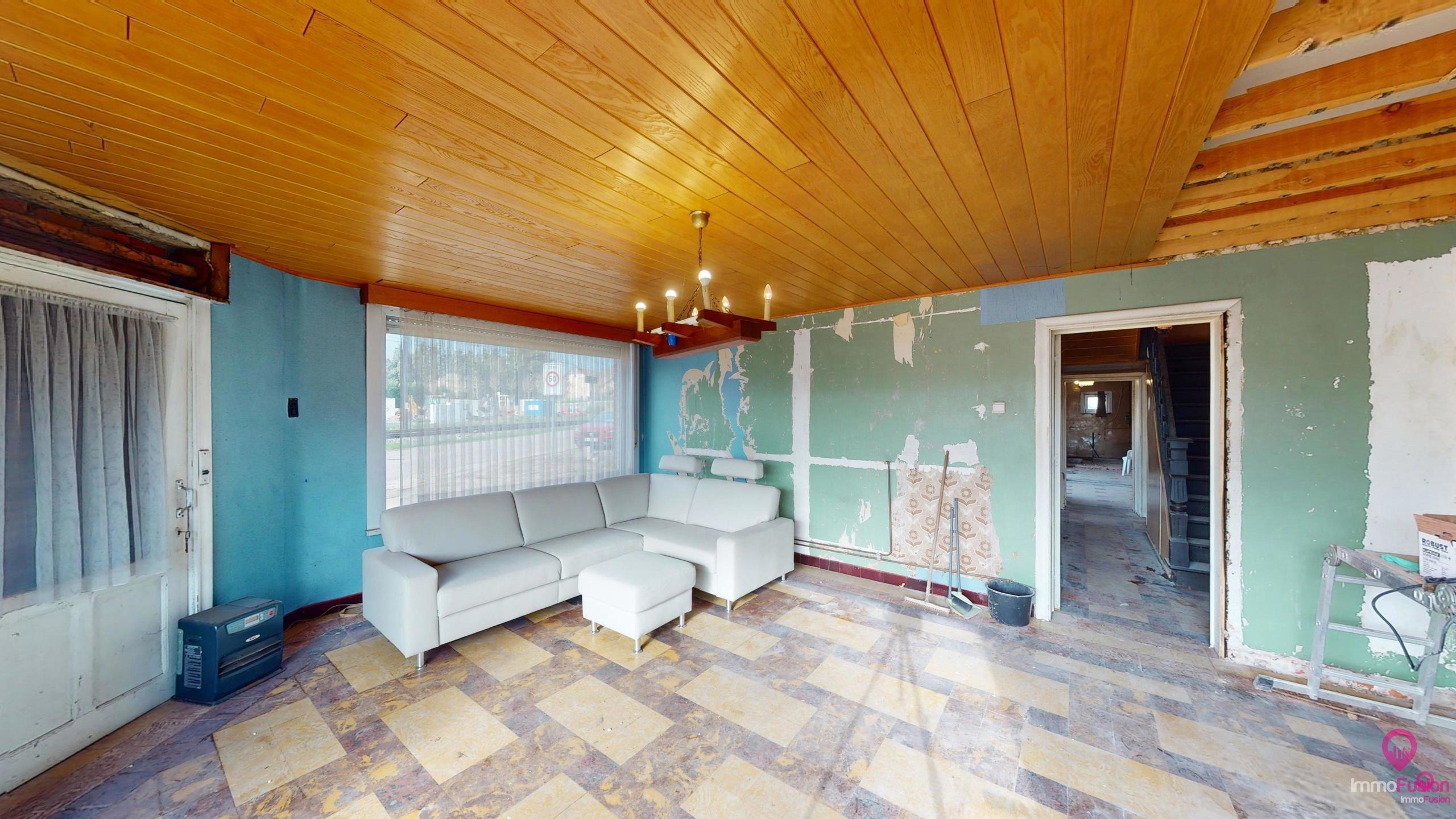 Uniek renovatieproject op centrale ligging met grote tuin! - foto 4