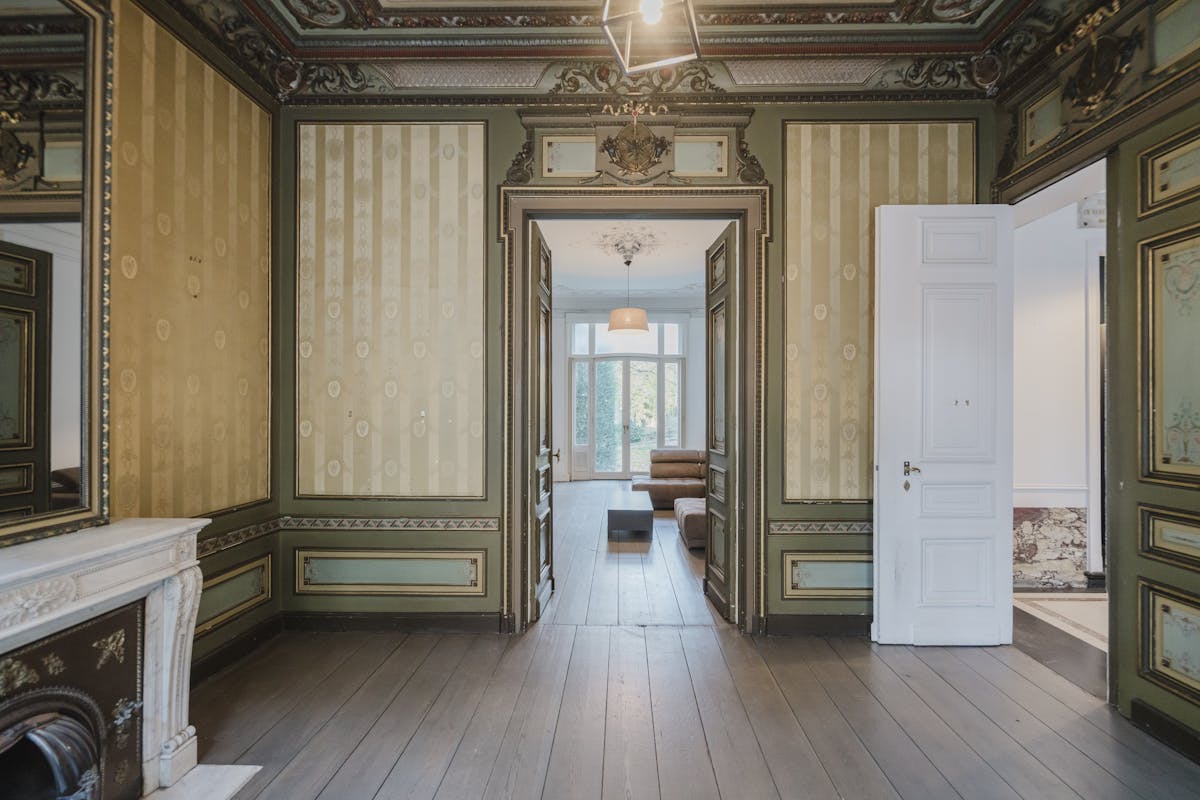 Imposante herenwoning / kantoorgebouw te koop in Kortrijk - foto 4