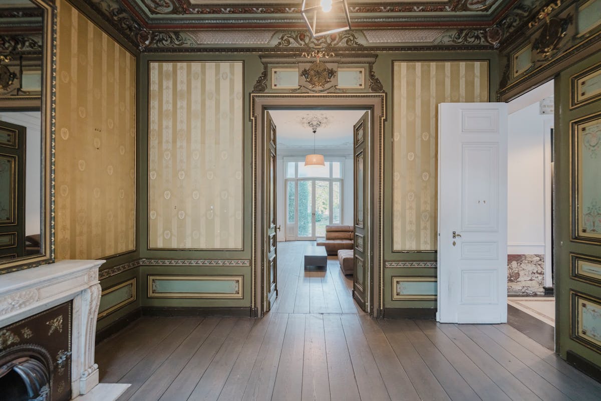 Imposante herenwoning / kantoorgebouw te koop in Kortrijk - foto 4