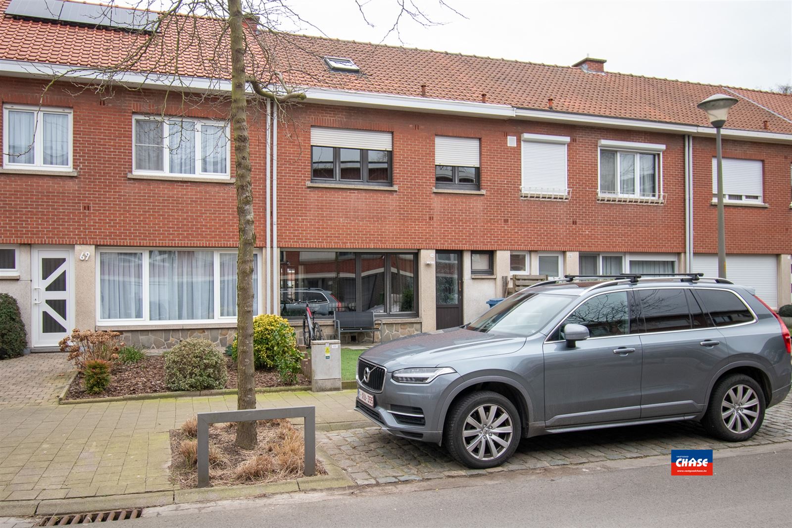 Instapklare gezinswoning met 3 ruime slpks en tuin - foto 1