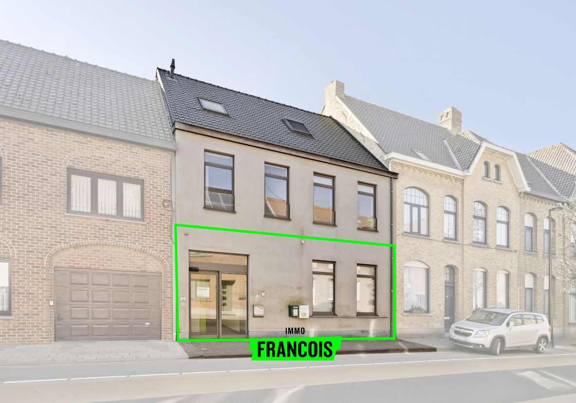 Commercial à louer à Zonnebeke - photo 1