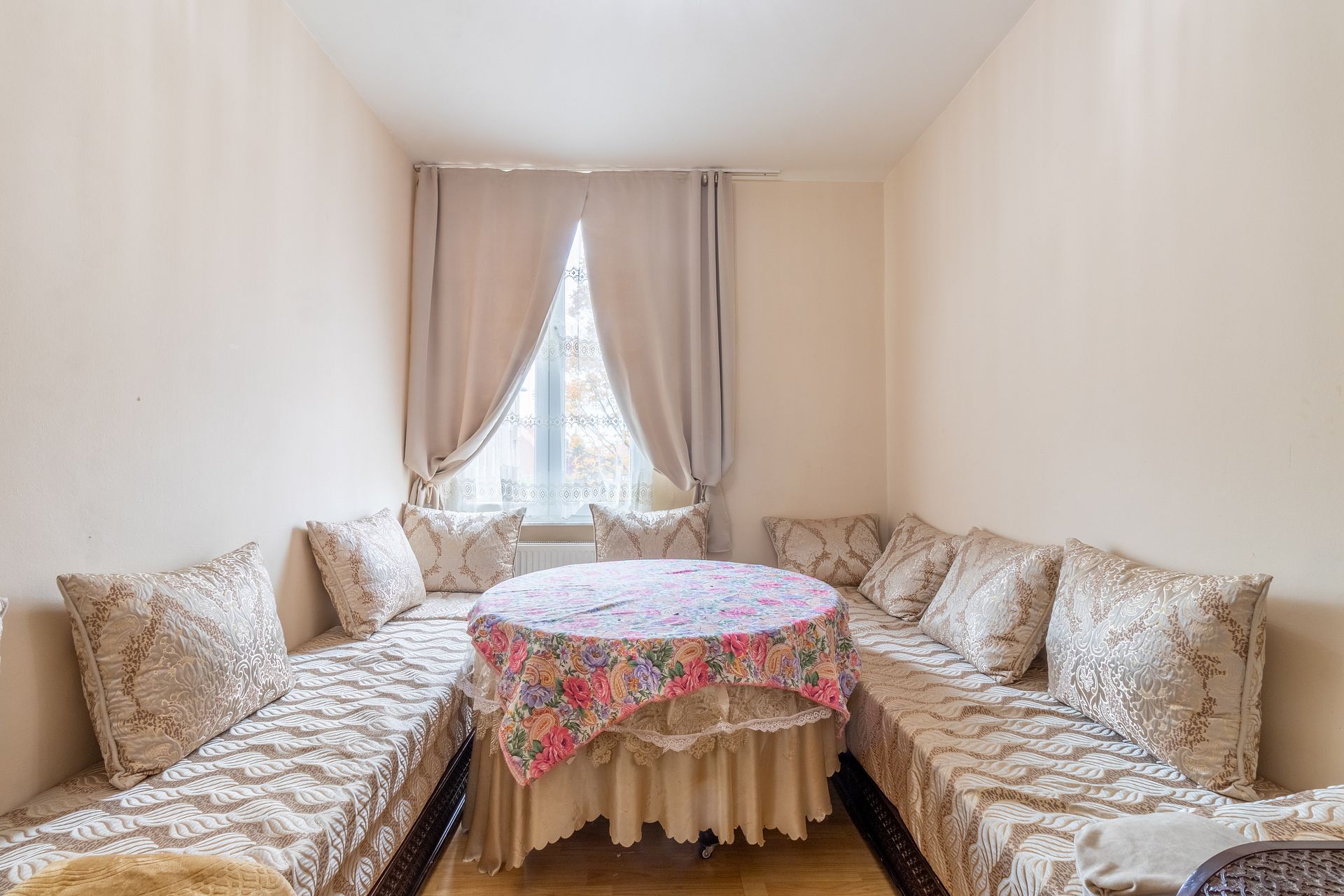 House for sale in Hoboken with 14 bedrooms - photo 5