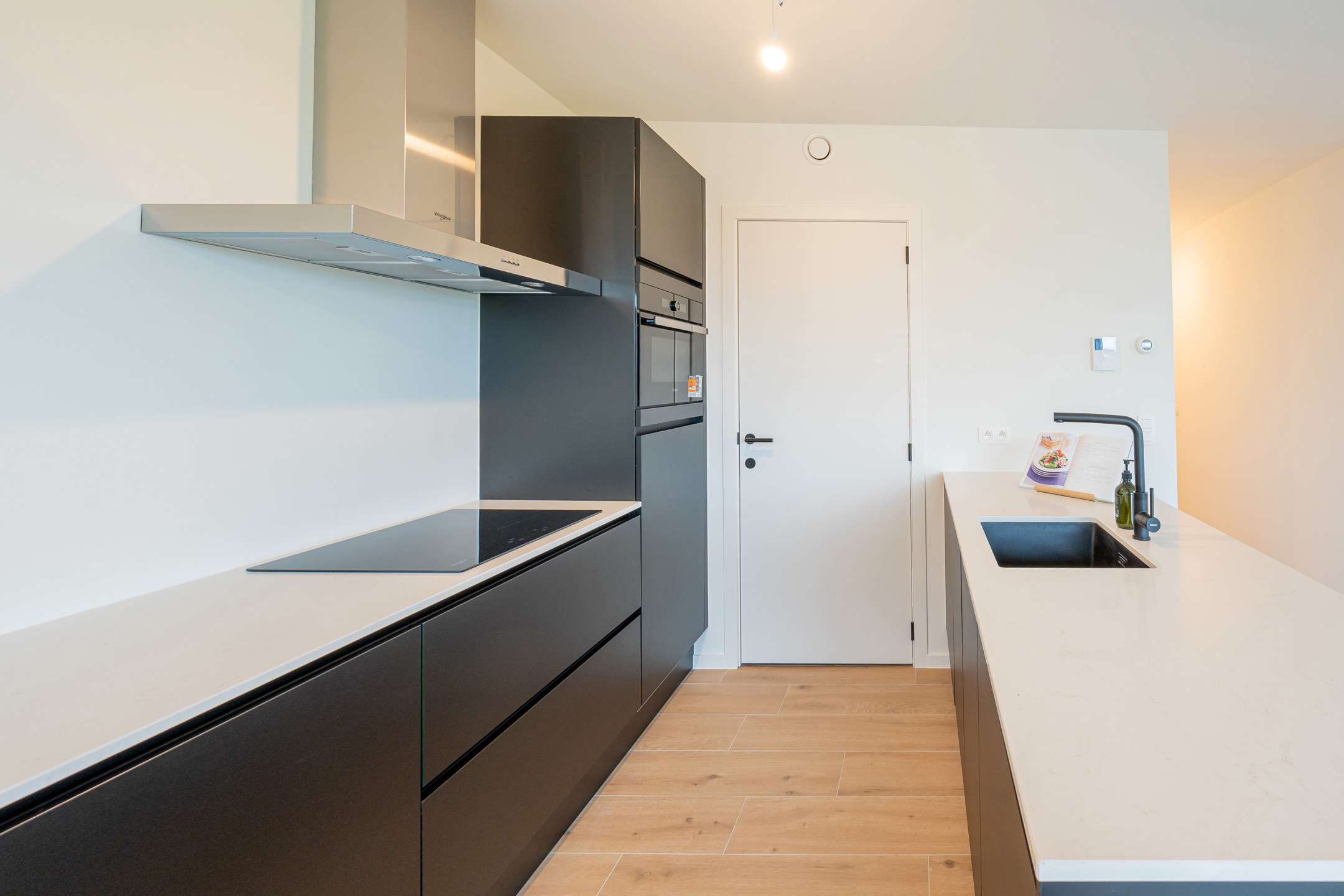 Nieuwbouwappartement met 2 slaapkamers en een zalig terras - foto 3