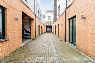 Casalina Real Estate exclusively offers for sale - This beautiful 97m² loft (according to the EPC), a peaceful haven located in an inner...