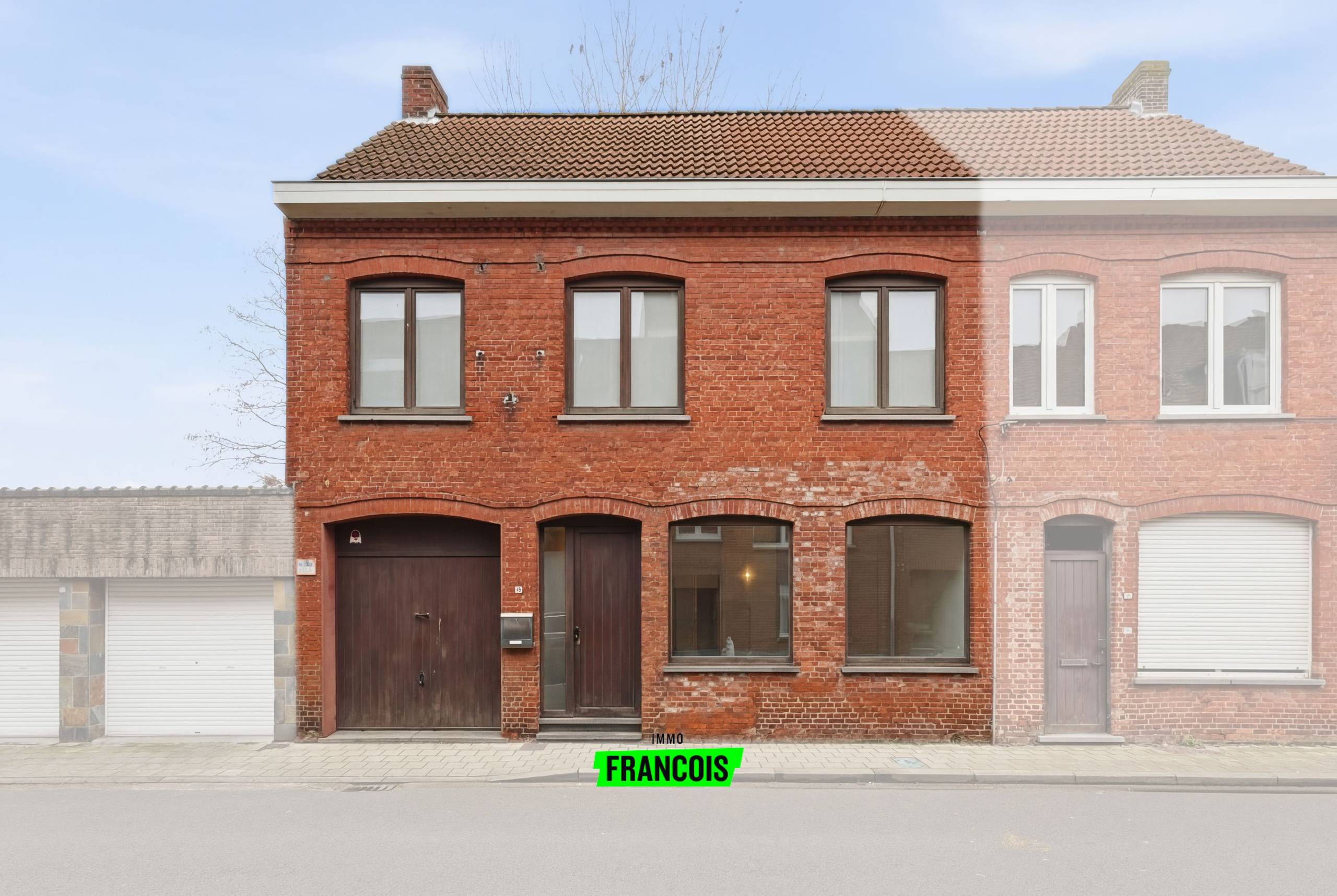 Instapklare woning met 3 slaapkamers in centrum Poperinge te koop! - foto 2