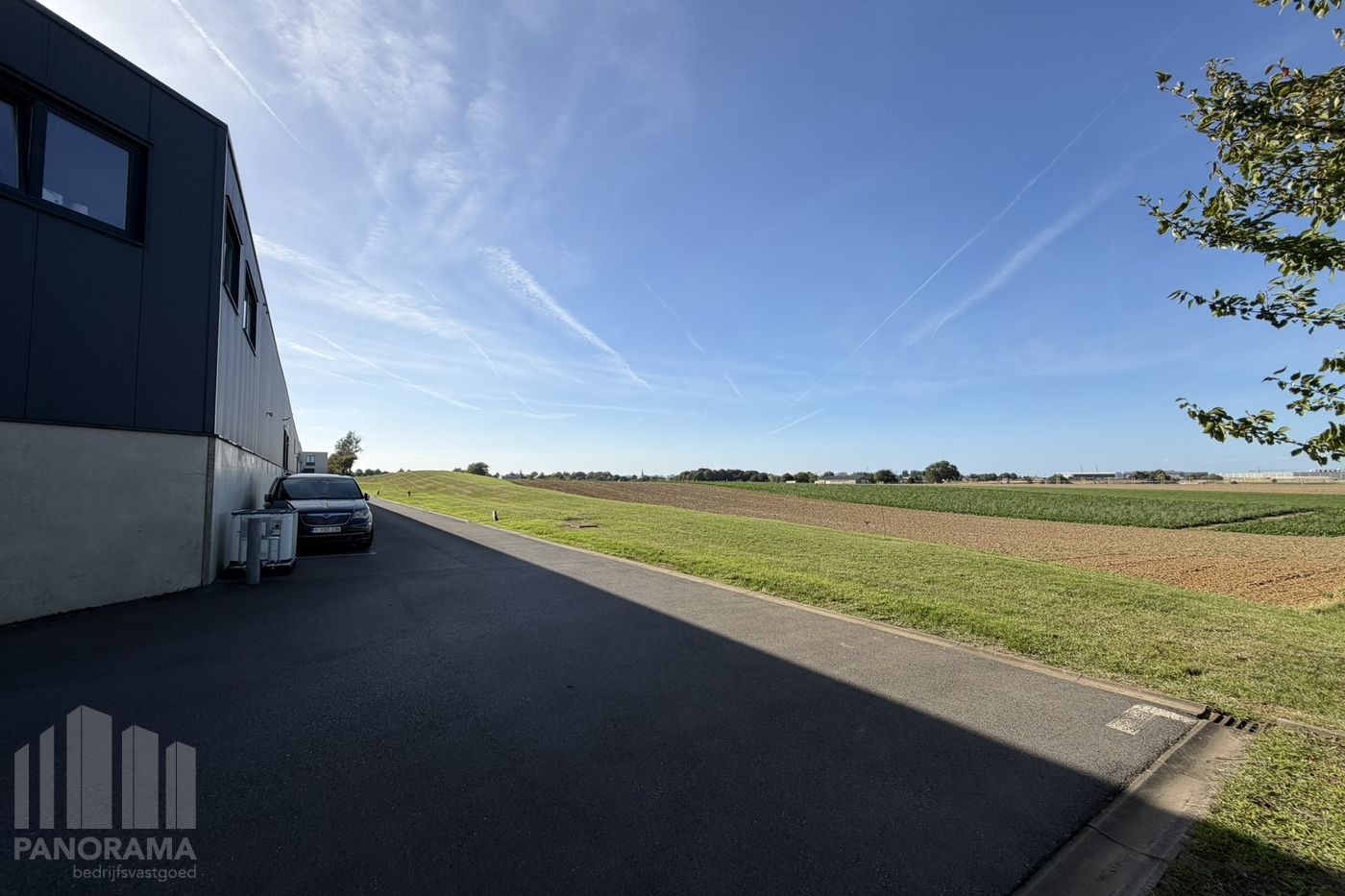 KMO-unit van 170 m² met mezzanine te huur in Zaventem - foto 4