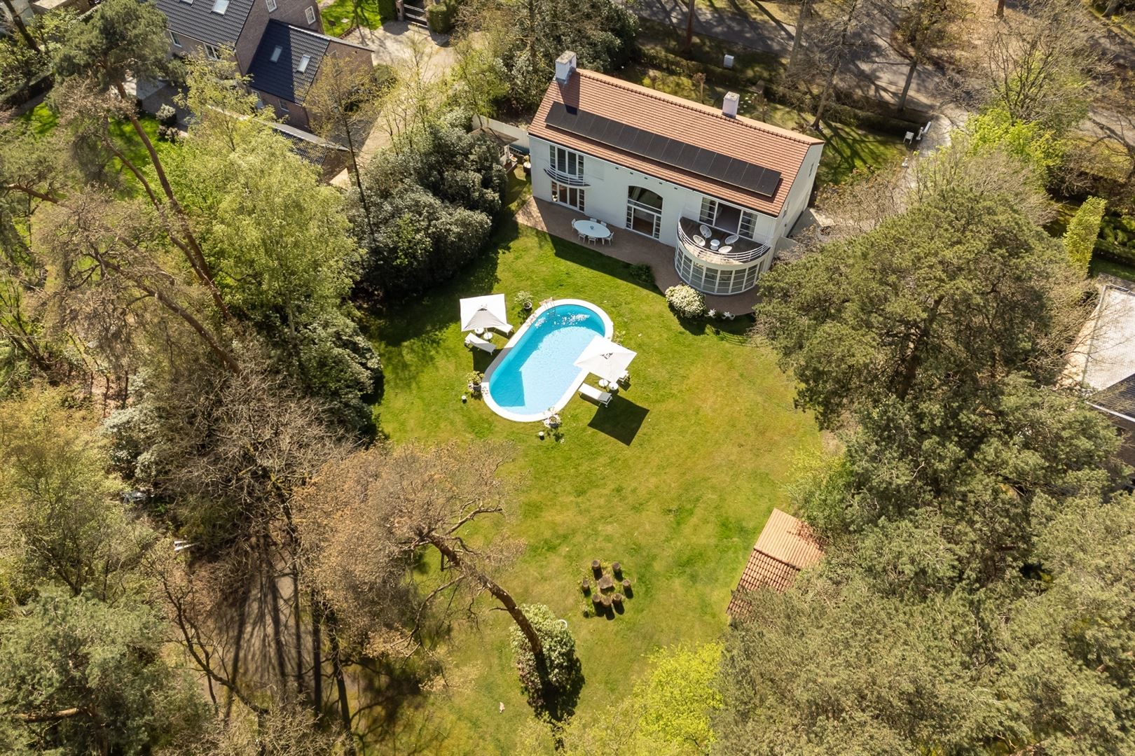 Exclusieve architectenvilla met zwembad in de prestigieuze Bellemondwijk - foto 4