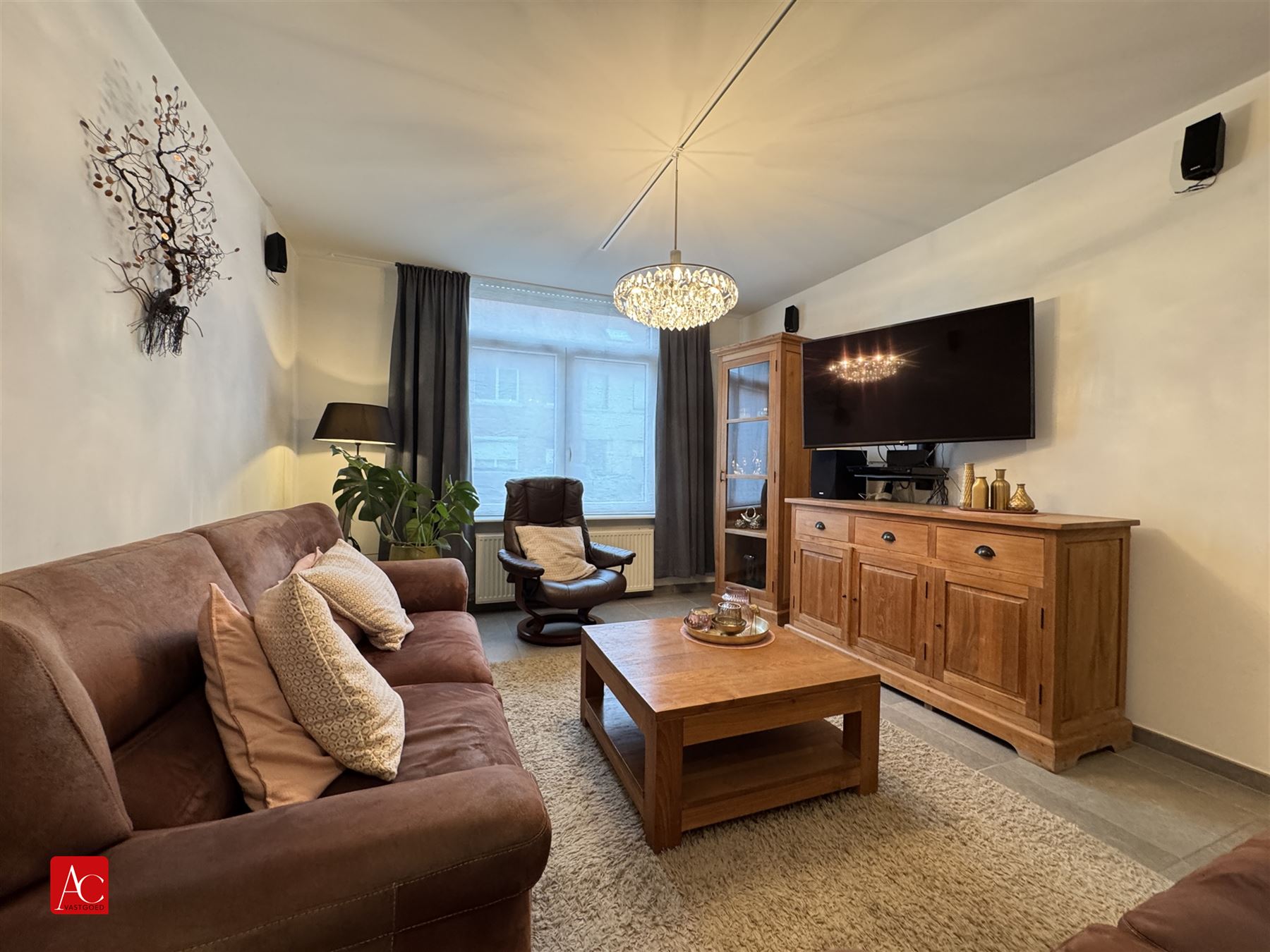 Instapklare ééngezinswoning met 4 slaapkamers - foto 2