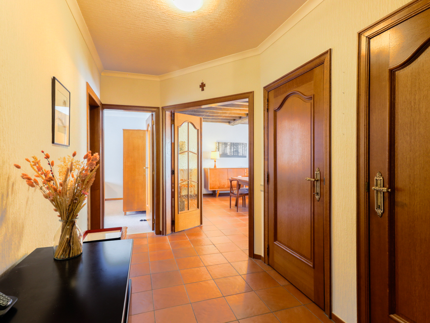 Centraal gelegen 3-slaapkamer appartement - foto 3