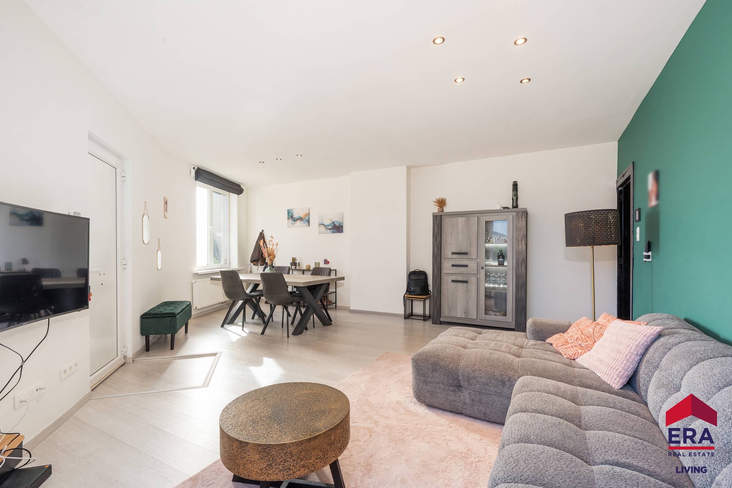 Gerenoveerde woning met uitbreidingspotentieel en garage - foto 4