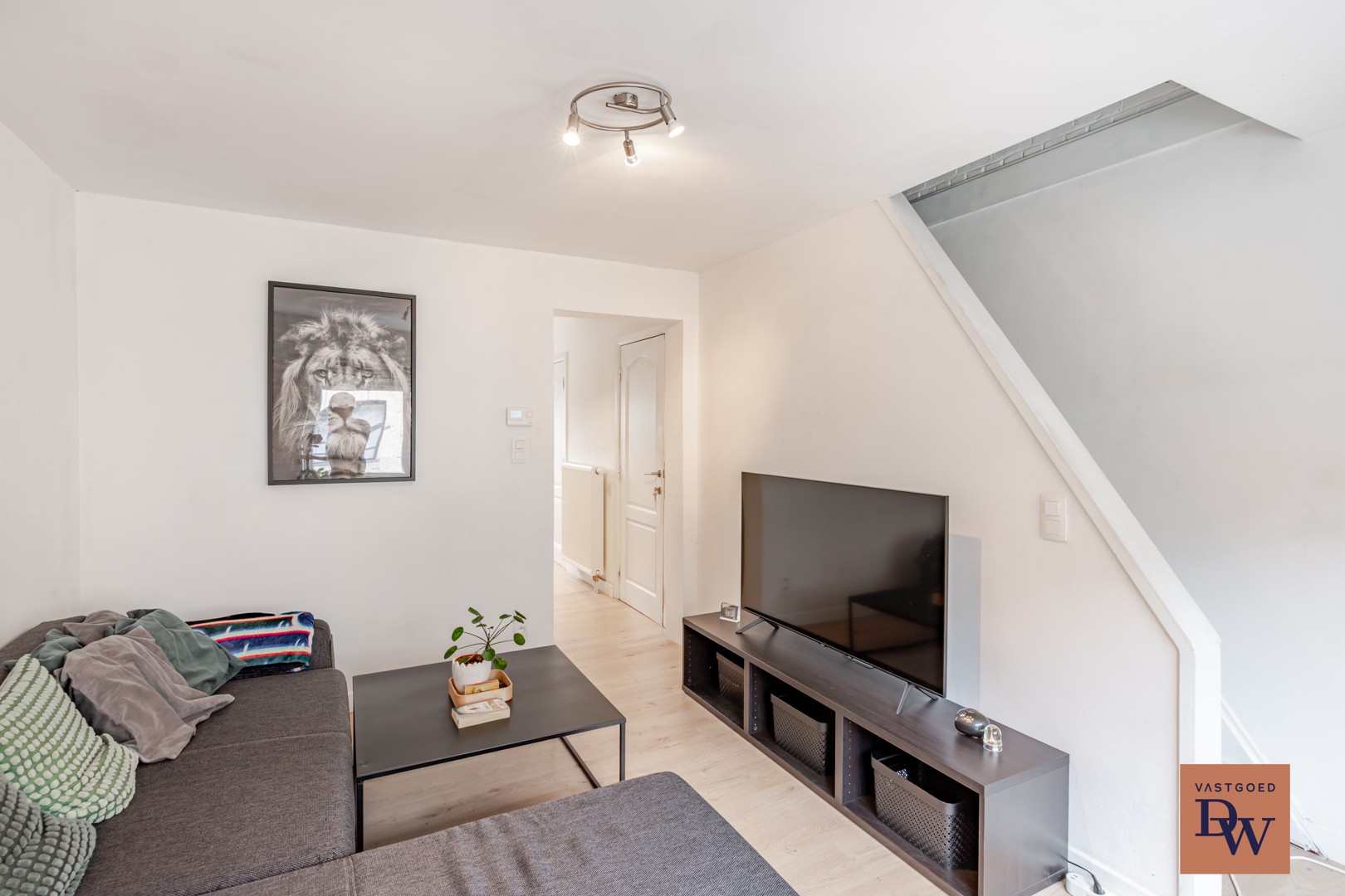 Instapklare woning op 200 meter van het station - foto 2