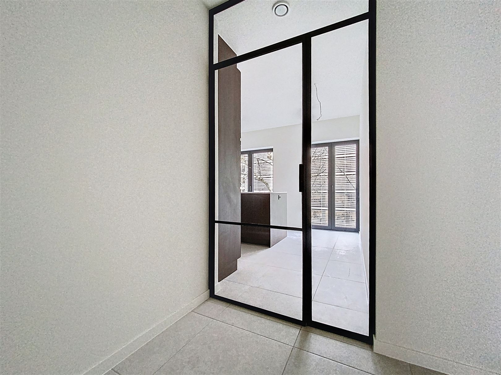 Zeer ruim energiezuinig appartement nabij het Mas te Antwerpen - foto 5