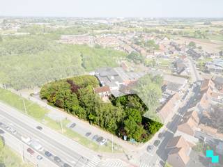 Voormalige horecagelegenheid 't Berkenhof met bijhorende woonst op een perceel van maar liefst 4.787m². De site omvat o.a. een uitnodigende...