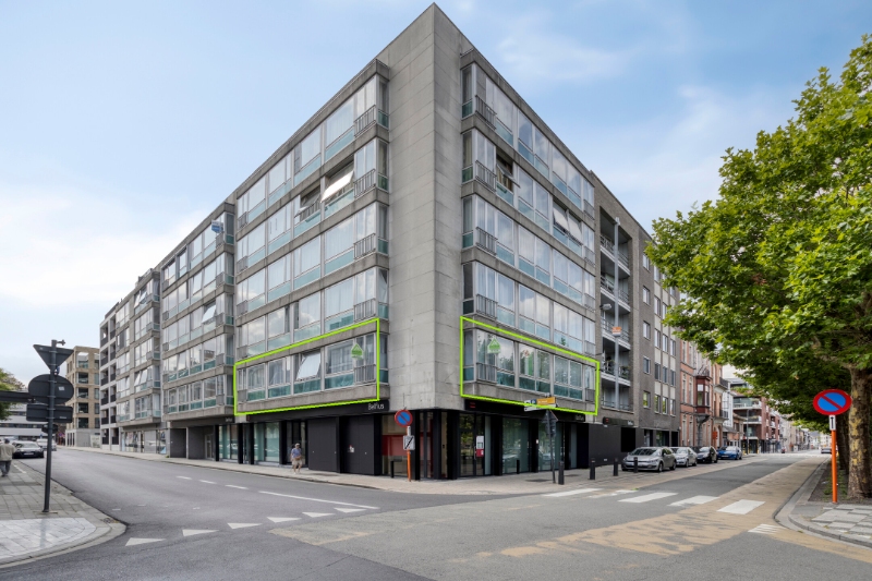 Hoekappartement met 3 slaapkamers met centrale ligging in Roeselare - foto 1