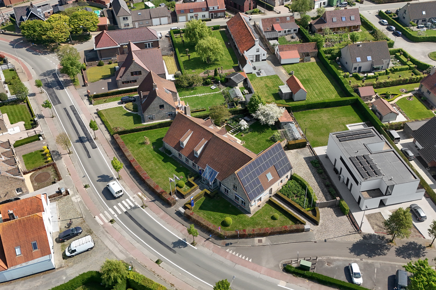 Uitzonderlijke multifunctionele eigendom in Dudzele - foto 2