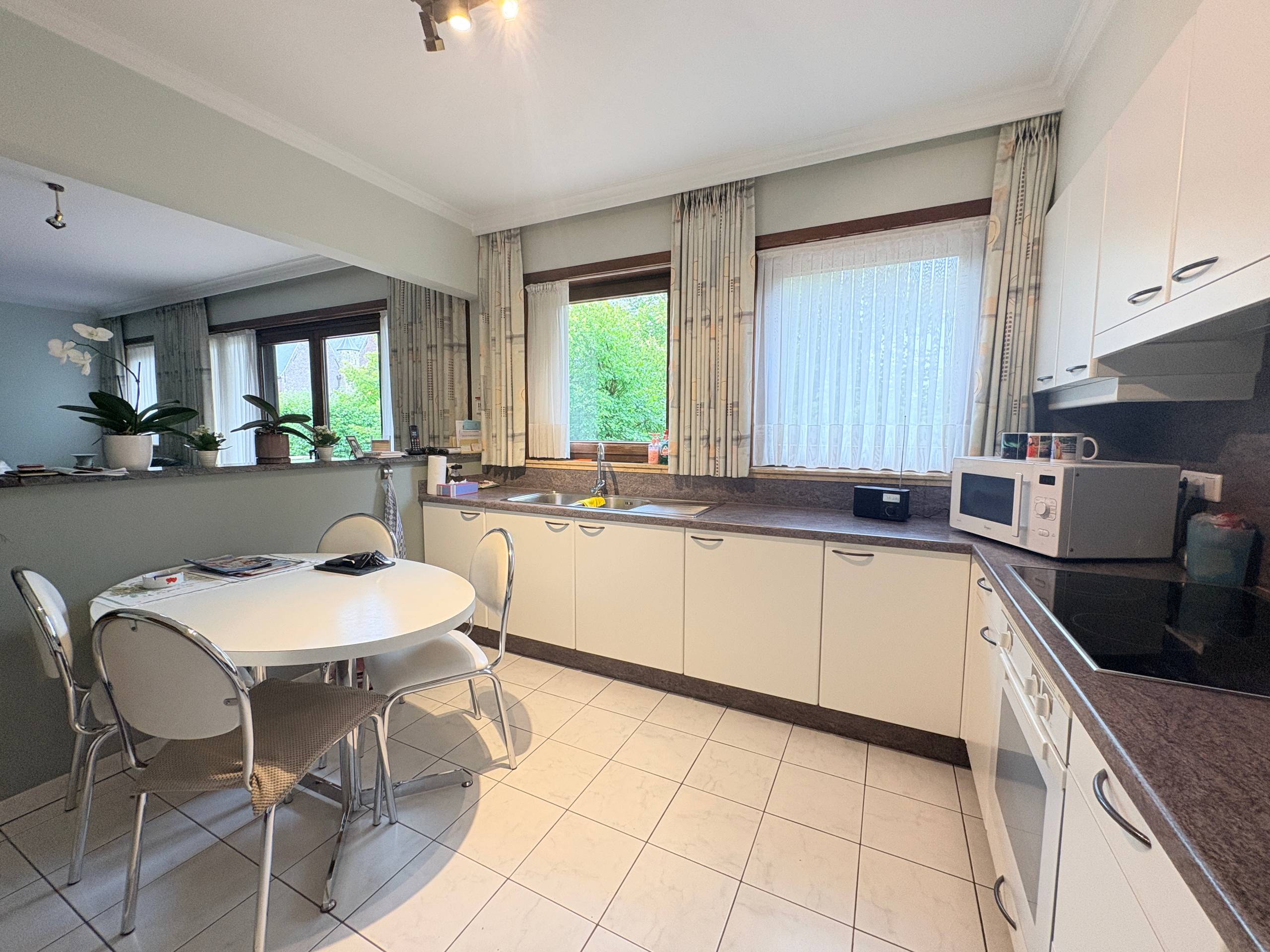 Oostkamp - Ruim appartement met 3 slaapkamers en garage - foto 5