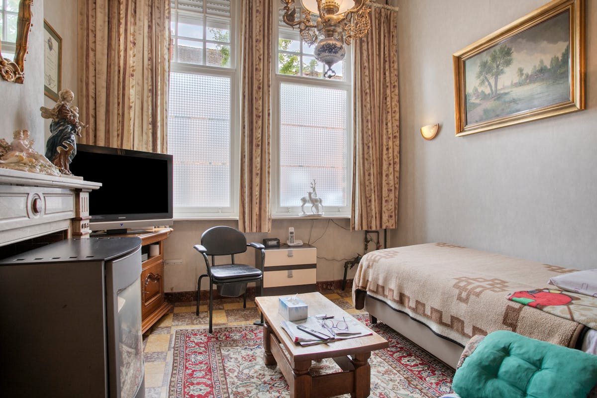 Authentiek herenhuis te koop in Ieper centrum - foto 4