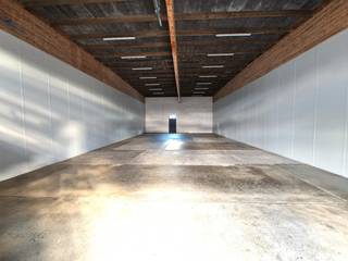 Gelegen in de "Busschotse Woon - Werk Site" langsheen de Kleine Steenweg te Booischot kunnen we u deze uitzonderlijke combinatie van wonen en...