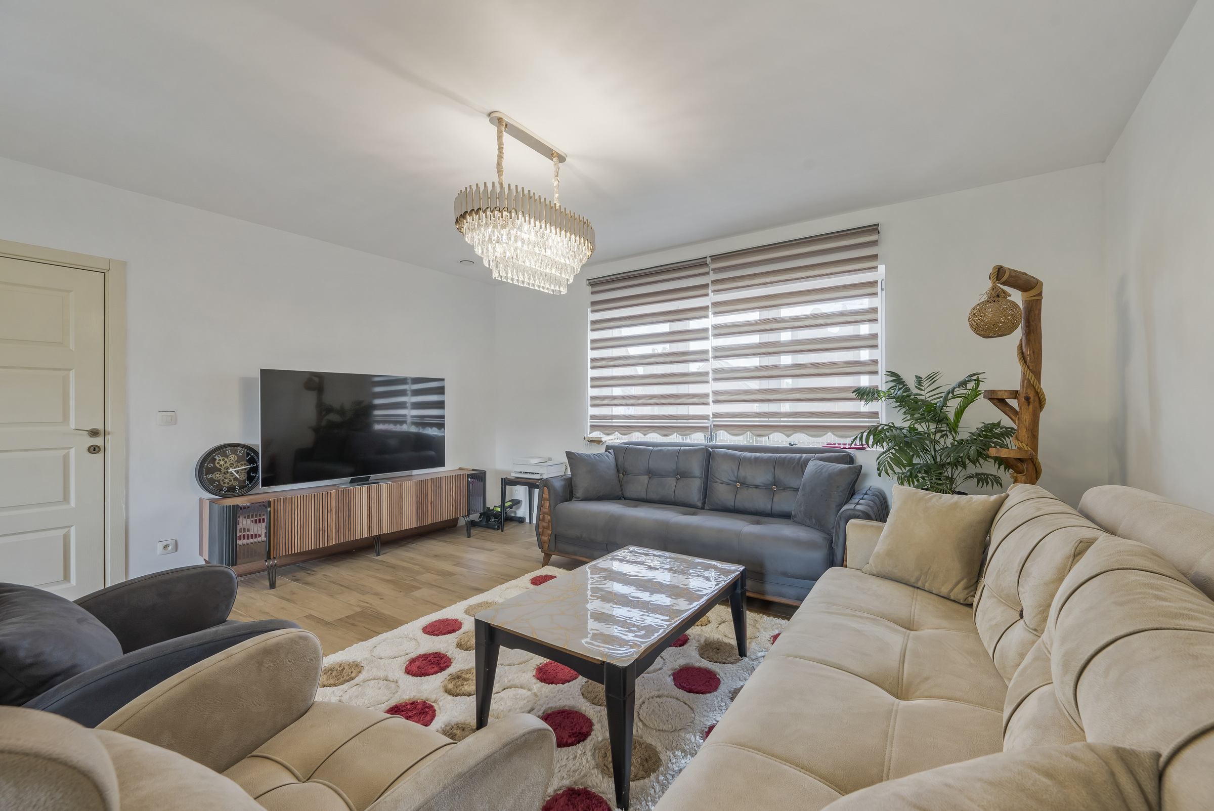 Ruime en instapklare woning met garage in hartje Grembergen - foto 3