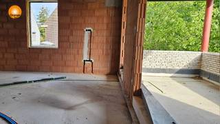Residentie Via Rosa bestaat uit slechts 5 appartementen en is beschikbaar tegen het einde van dit jaar.Dit appartement bestaat uit een ruime...