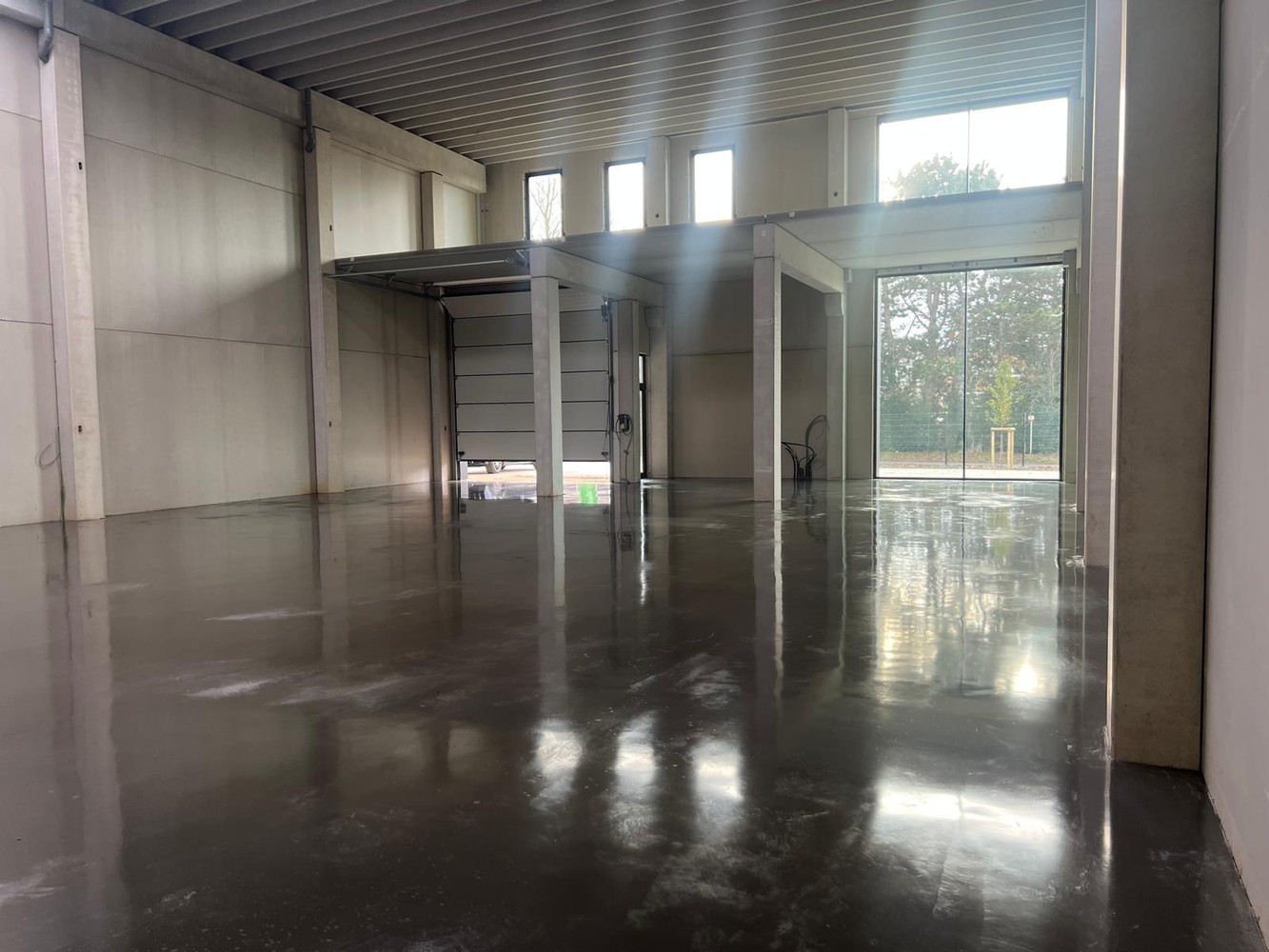 Nieuwbouw bedrijfsunit van 400 m2 op knappe site te huur! - foto 5