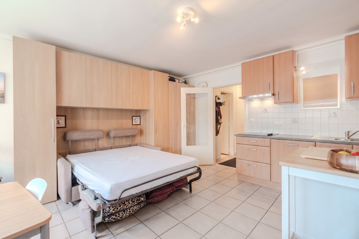 Ruime studio met prachtig zijdelings zeezicht te Middelkerke - foto 5