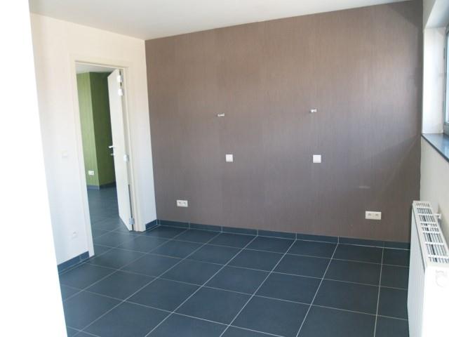 Licht dakappartement , 2 slaapkamers met groot terras - foto 4