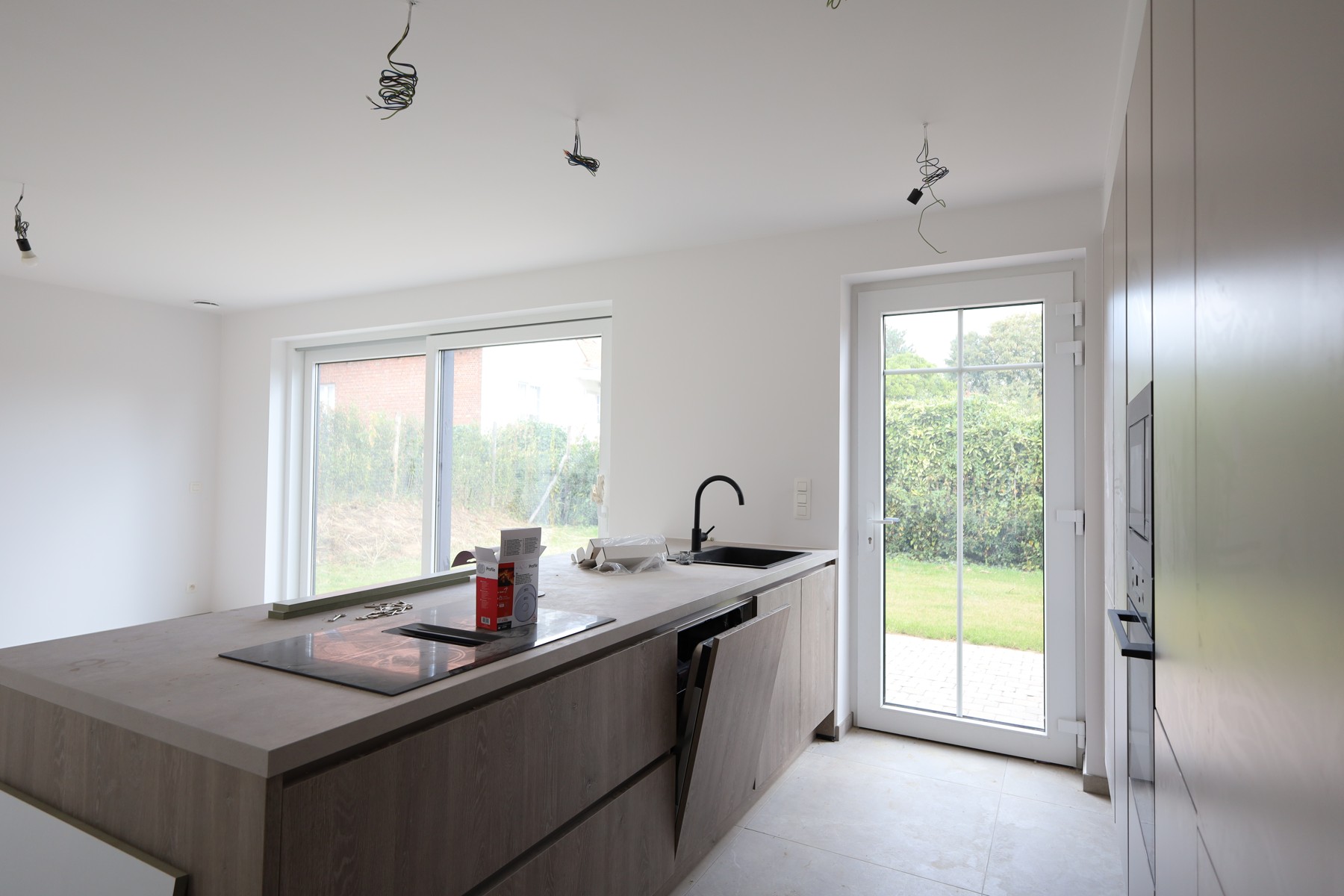 DERNIERE OPPORTUNITE, MAGNIFIQUEMENT FINI, NOUVELLE MAISON PRETE A AMENAGER à 6% * - photo 3