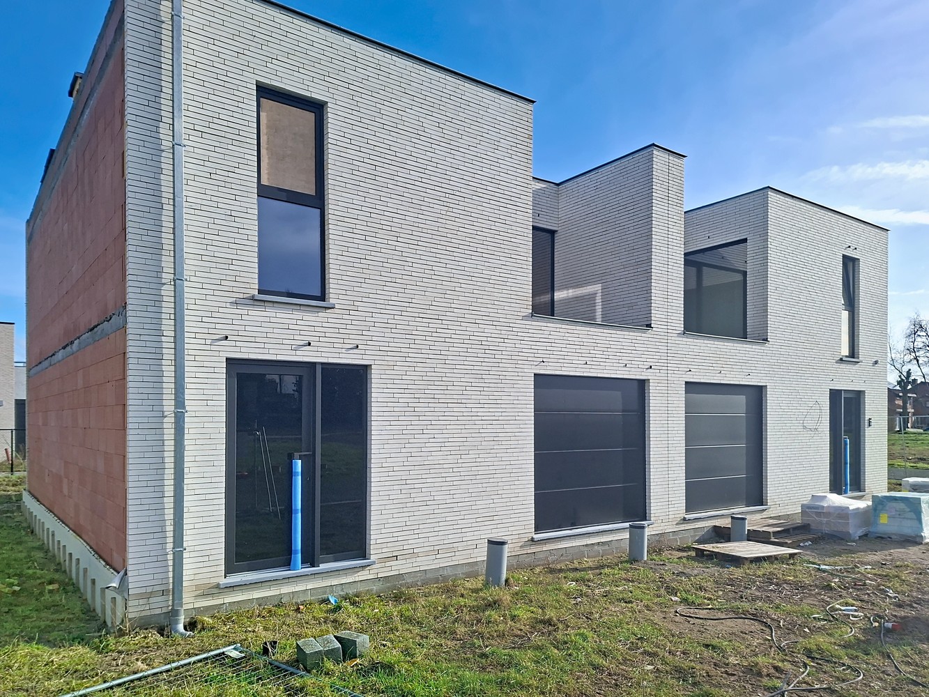 Energieneutrale gesloten bebouwing, rustig gelegen - foto 3