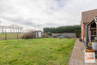 Deze alleenstaande woning is gelegen te Rieme, grondgebied van Ertvelde en deelgemeente van Evergem. U woont in een rustige woonwijk met...