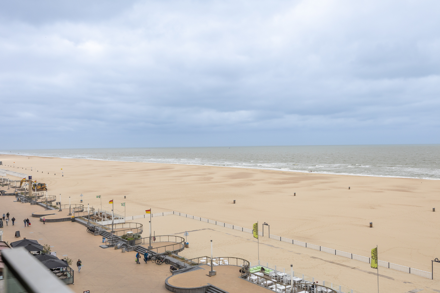 2 slaapkamer appartement op de zeedijk van Oostende - foto 4