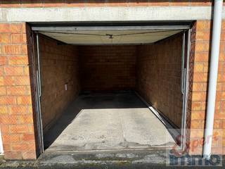 Te Huur: garagebox 15 m² – Jan Breydelstraat 10, Harelbeke💰 Huurprijs: €95/maand🏛️ Onroerende voorheffing: €8/maand📅 Beschikbaar vanaf:...