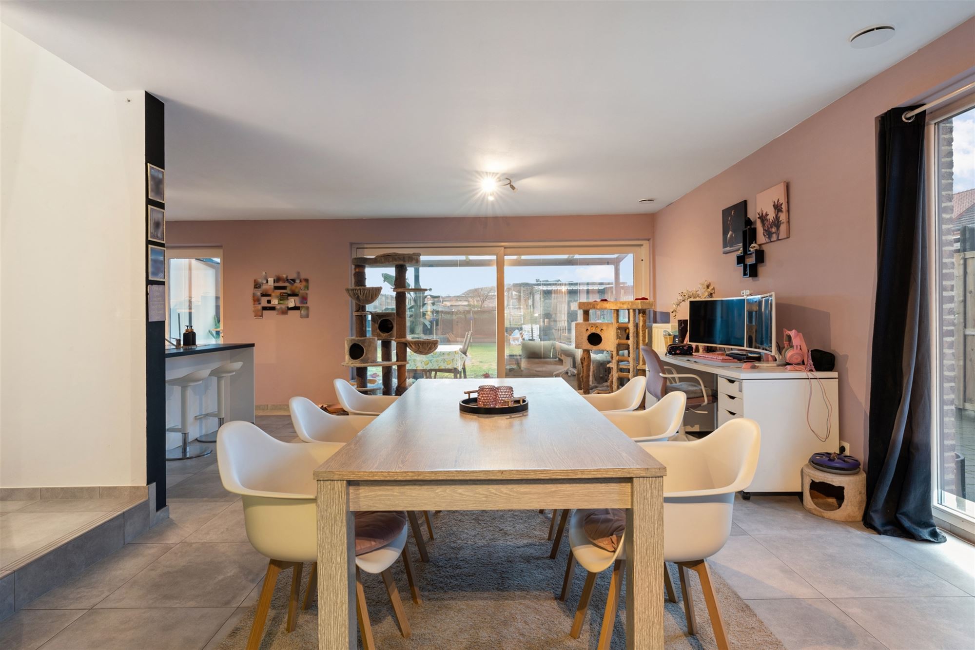 RUIME ENERGIEZUINIGE WONING MET 3 SLAAPKAMERS RUSTIG GELEGEN TE LEOPOLDSBURG - foto 5